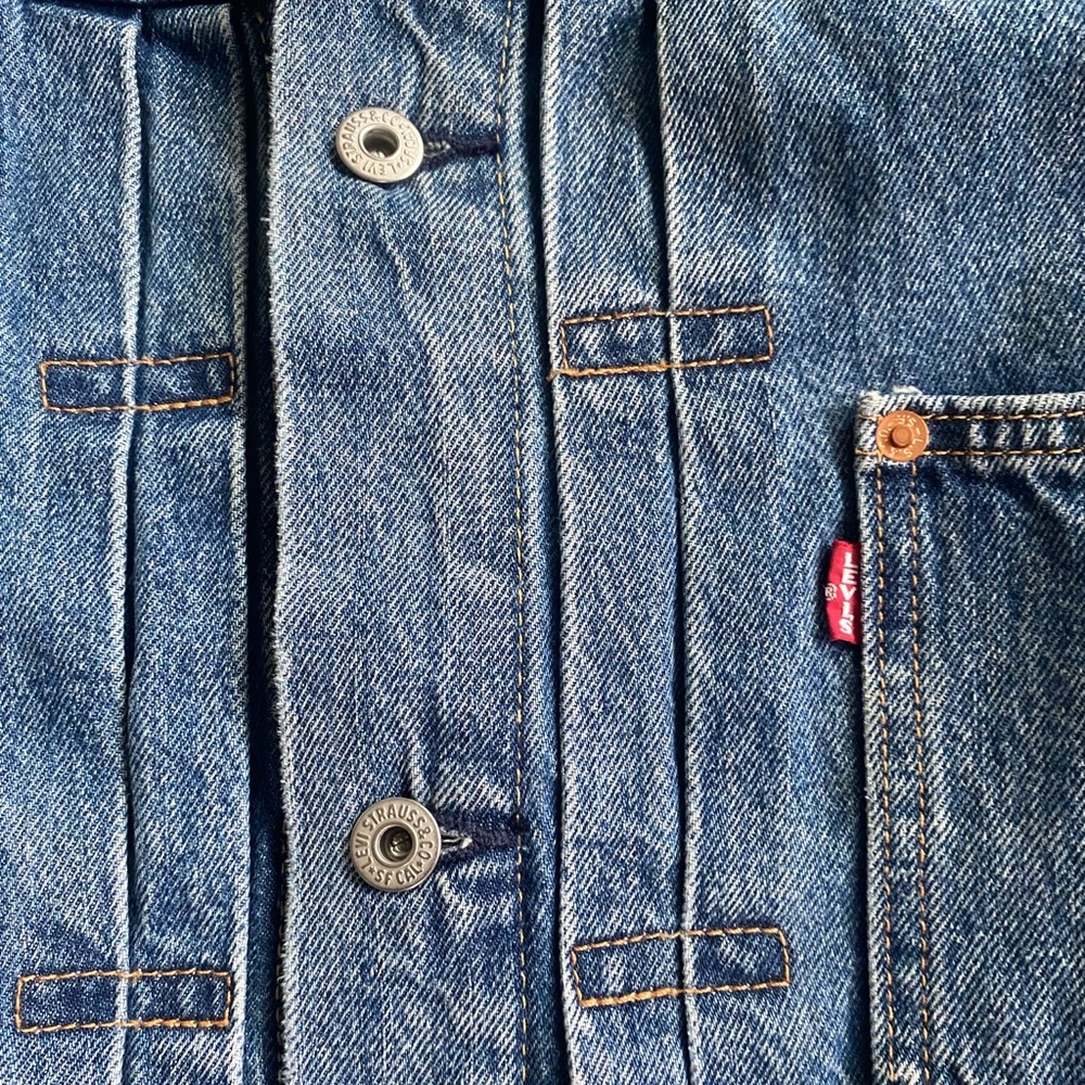 Levi’s X Aaron Kai Denim jacket wave collab.